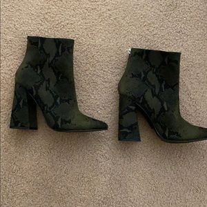 Black & green snake pattern booties